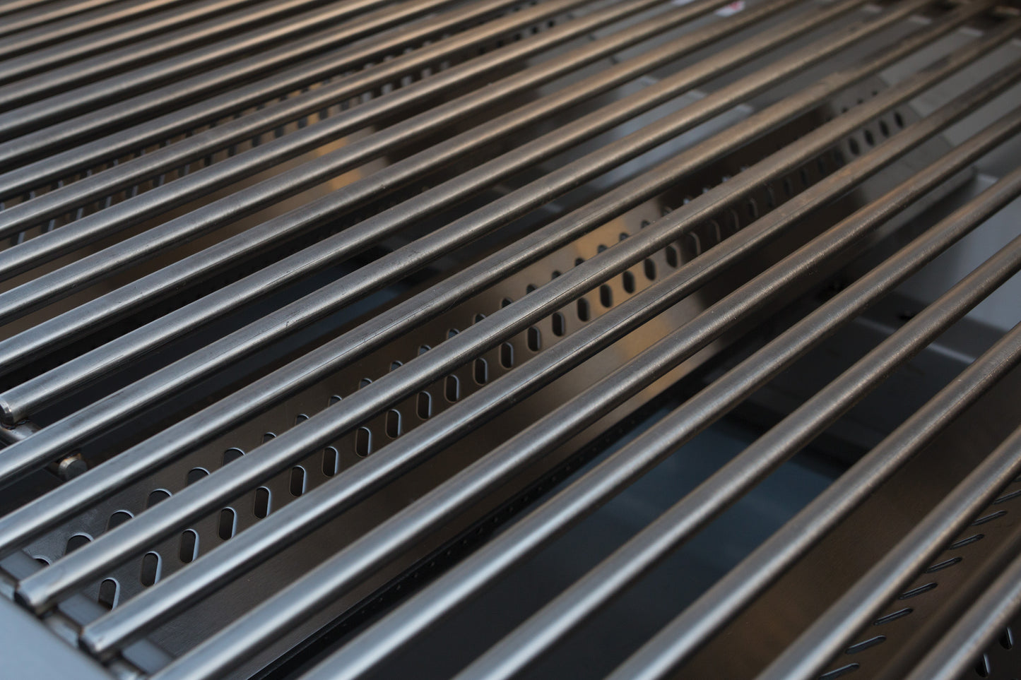 Bull Angus 30" Freestanding Gas Grill – 4-Burner 304 Stainless Steel BBQ (LP/NG)