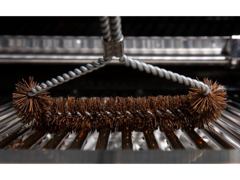 Broil King Tri-Head Twisted Palmyra Grill Brush (#65648)