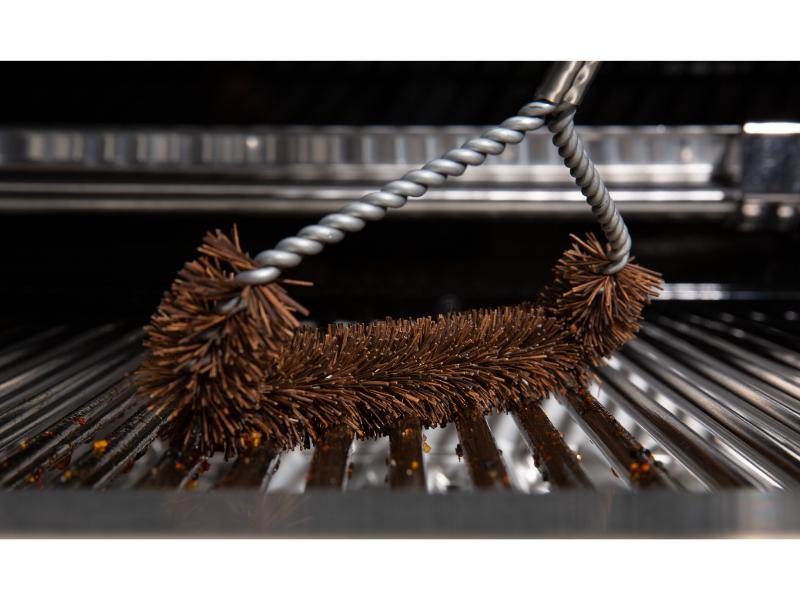 Broil King Tri-Head Twisted Palmyra Grill Brush (#65648)