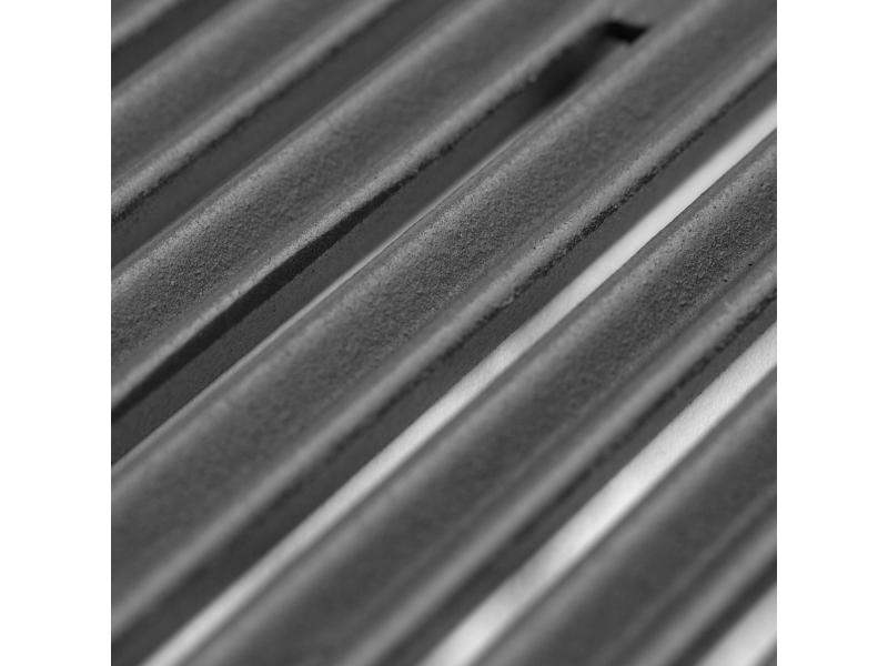 Broil King Monarch 390 - 3 Burner Grill w/cart