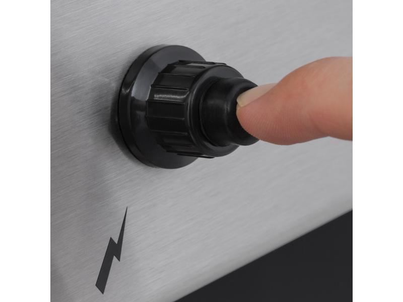 Broil King Monarch 390 - 3 Burner Grill w/cart