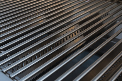 Bull Brahma 38" 5 Burner Freestanding Gas Grill