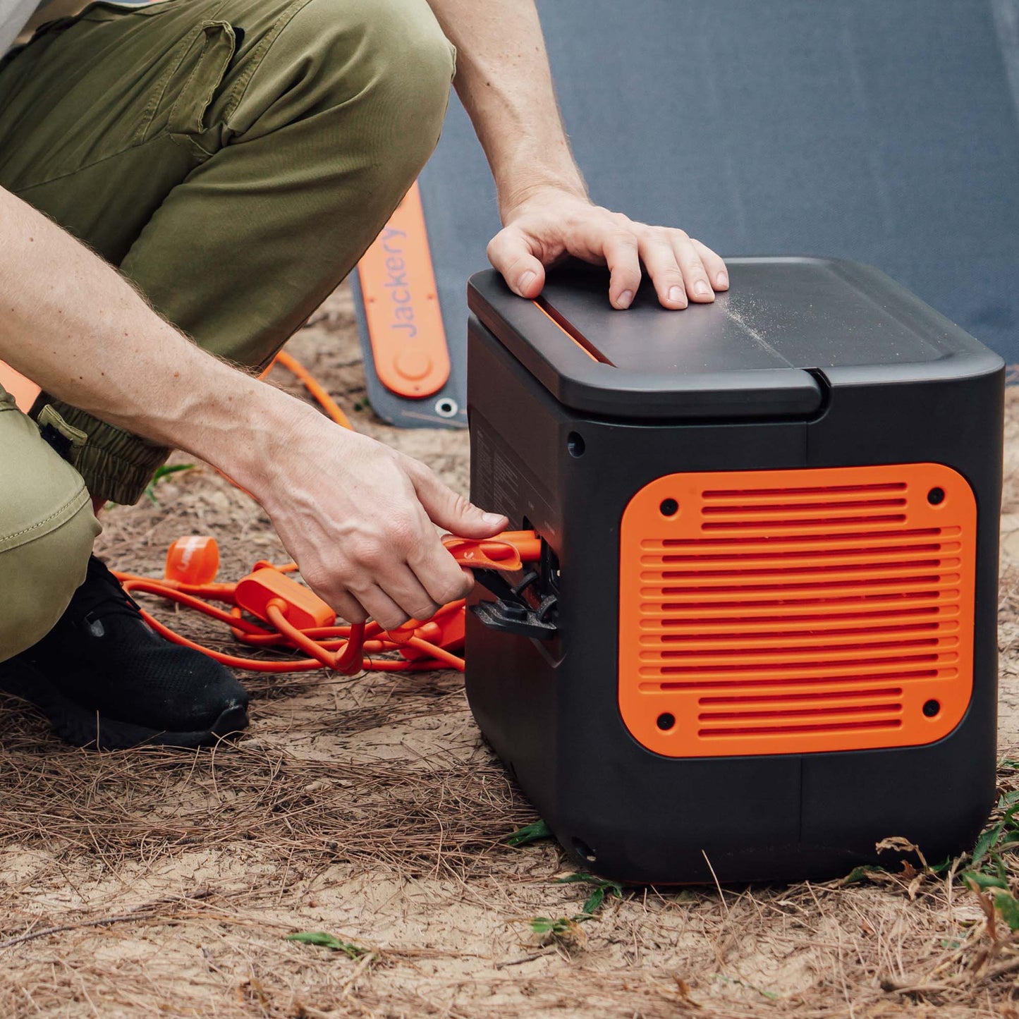 Jackery Solar Panel Connector | 3-Port Solar Hub